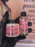 Stretch Mark Combo (Oil & Soap)
A nourishing duo designed to help reduce the appearance of stretch marks and improve skin texture. The soap gently cleanses while the oil deeply hydrates and supports skin repair, leaving your skin smoother.